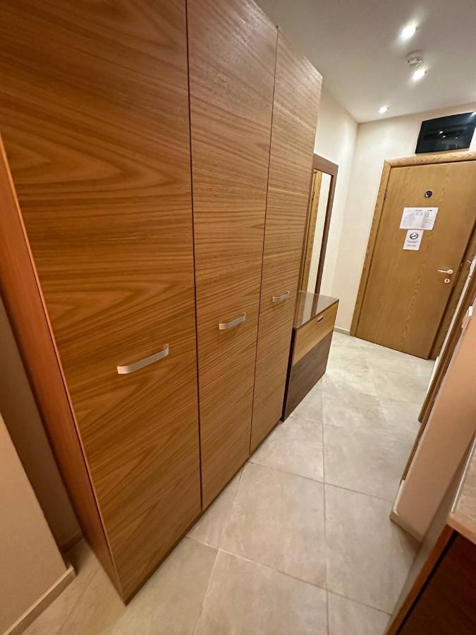 Briz Beach Apartments - Section B ซันนีบีช ภายนอก รูปภาพ